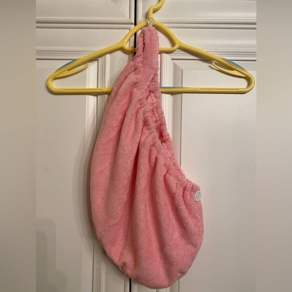 NWOT PINK HAIR TURBAN